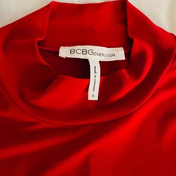Never worn, BCBG long sleeve red mini size Sm - Picture 3 of 4